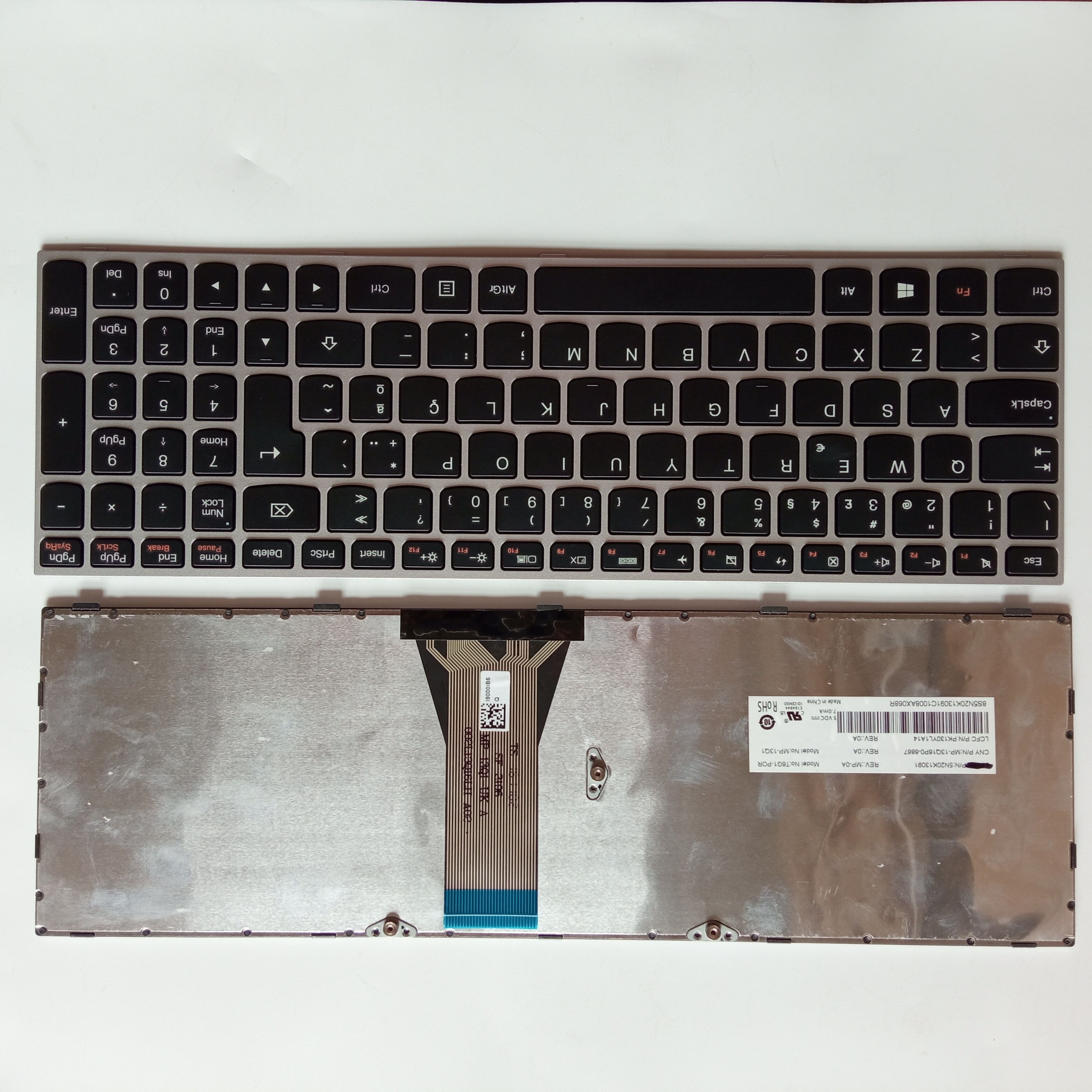 Picture of New Replacement Laptop Keyboard For LENOVO G50/G50-70/G50-30/B50-30/B50-70/Z50-70 SILVER FRAME BLACK PO Layout